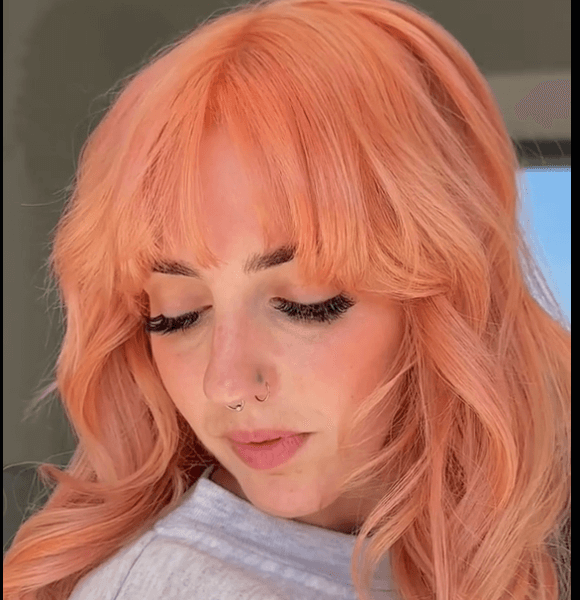 1. Peach Fuzz Glow – The Summer Sweetheart as one of the Trendy Summer Hair Color Ideas