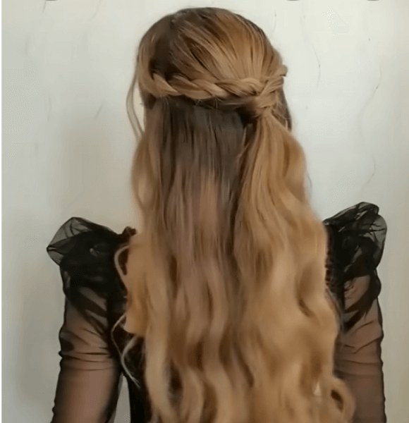 Half-Up Twists with Waves as one Formal Hairstyles for Thin Hair 